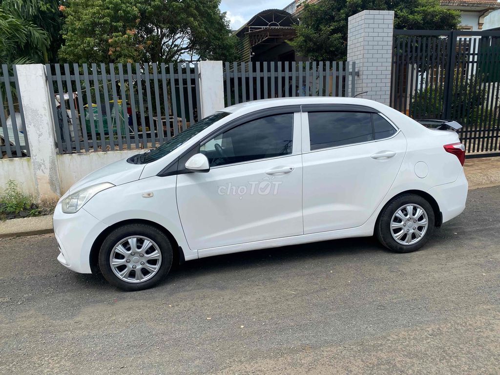 Hyundai Grand i10 2017 Grand 1.2 MT Base - 1900 km. Mua bán Ô tô tại Thành phố Buôn Ma Thuột Đắk Lắk được đăng bởi Dương Single hình 3