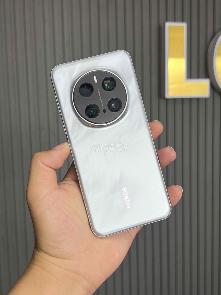 Honor Magic 7 Pro 256GB Bạc. Mua bán Điện thoại tại Thành phố Bến Tre Bến Tre được đăng bởi Lộc Giàuuuu hình 1