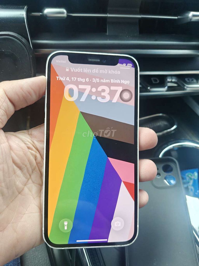 Apple iPhone 12 mini 64GB Trắng . Mua bán Điện thoại tại Quận Hai Bà Trưng Hà Nội được đăng bởi Nam hình 1