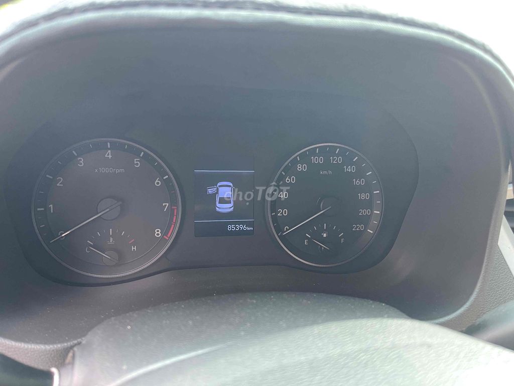 Hyundai Accent 2019 1.4 AT xe cá nhân chính chủ. Mua bán Ô tô tại Quận Hoàng Mai Hà Nội được đăng bởi Phạm Thảo hình 7