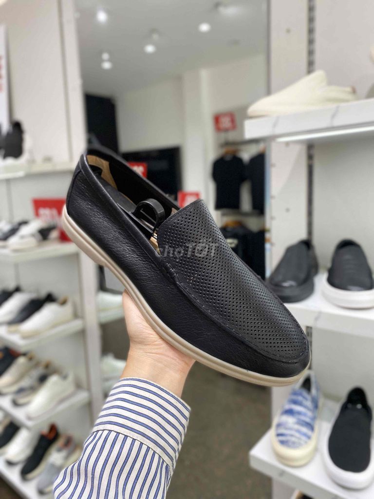 Giày lười nam Bentoni Vietnam da thật đen 40-41. Mua bán Giày dép tại Thành phố Buôn Ma Thuột Đắk Lắk được đăng bởi Thanh Tuyên hình 1