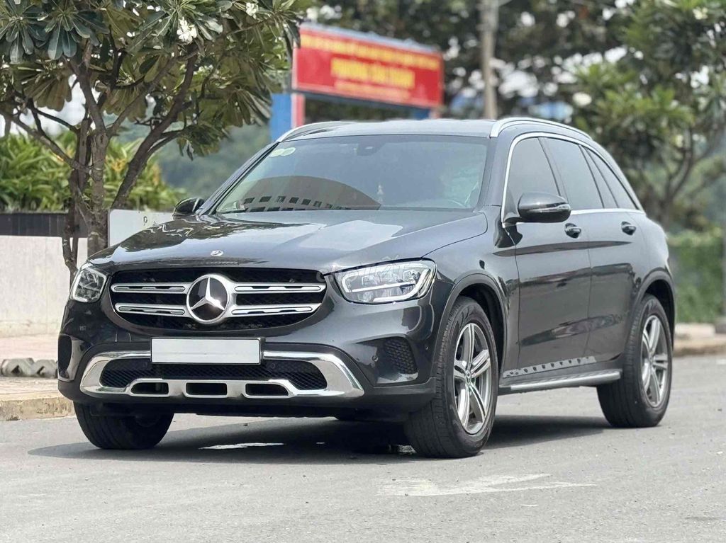 Круизы Мерседес GLC200 V1 2022 на 31 000 км
