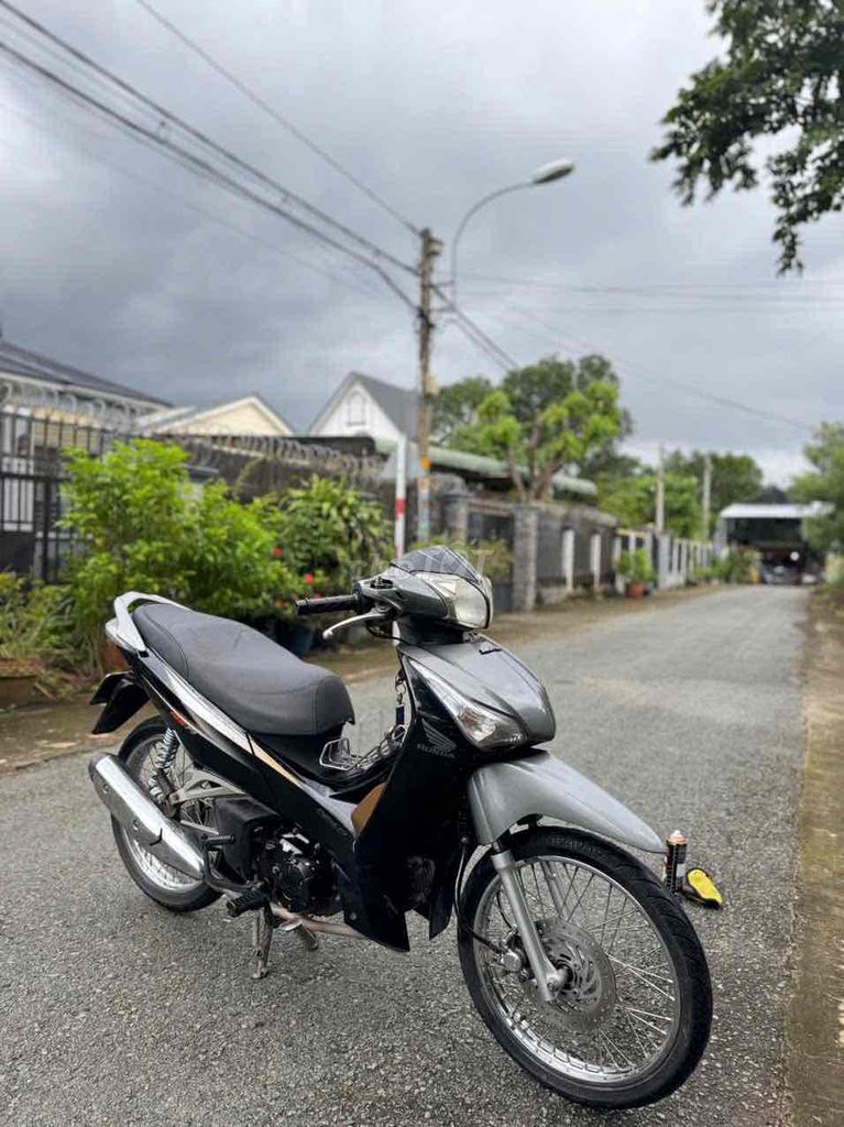 futrue 2012 btsp có cccd chủ xe. Mua bán Xe máy tại Huyện Củ Chi Tp Hồ Chí Minh được đăng bởi HuỳnhLâm Bổn hình 2