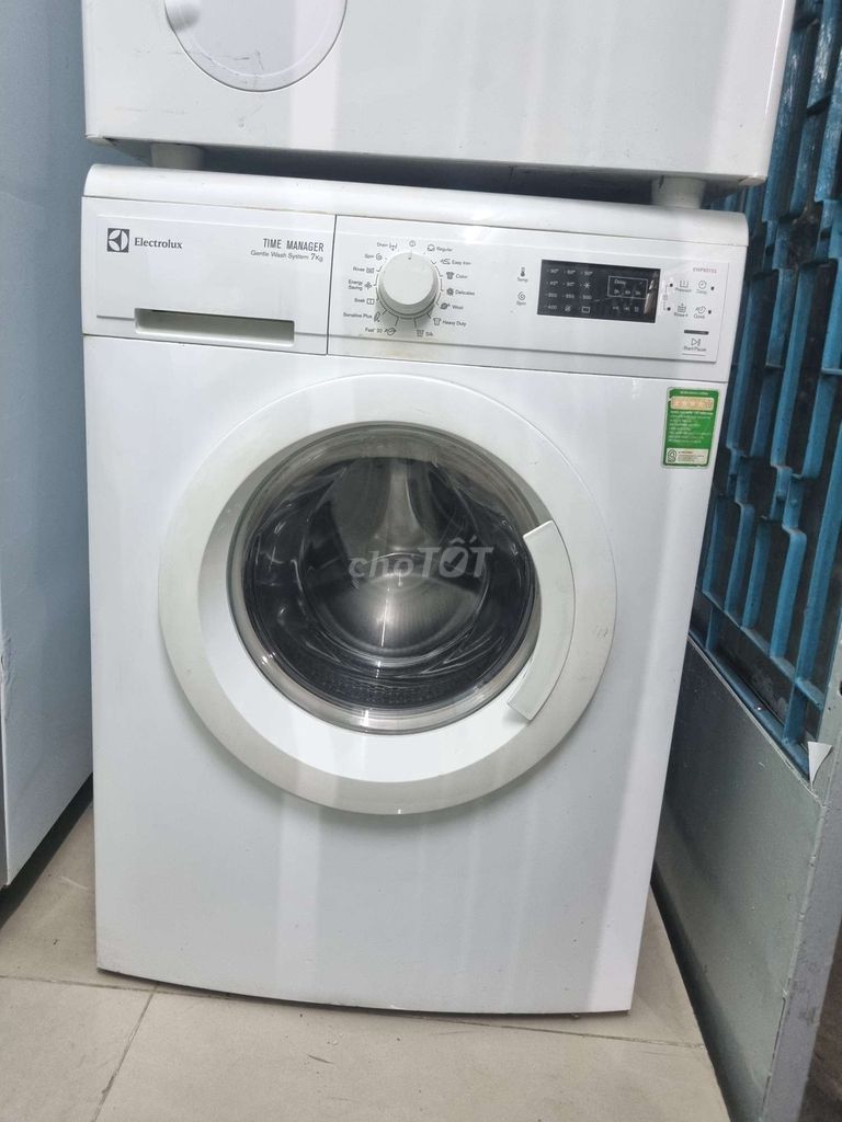 Thanh lý máy giặt Electrolux 7kg chạy tốt có BH