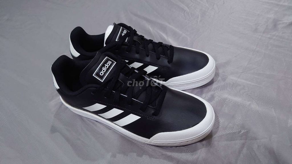 Adidas chính hãng siêu mới