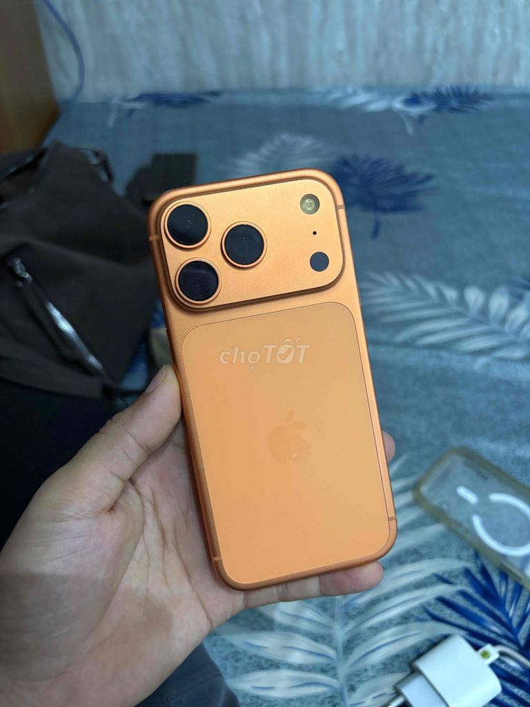 Apple iPhone 17 Pro 256GB Cam 90%. Mua bán Điện thoại tại Thành phố Vũng Tàu Bà Rịa - Vũng Tàu được đăng bởi Thanh Thanh hình 1