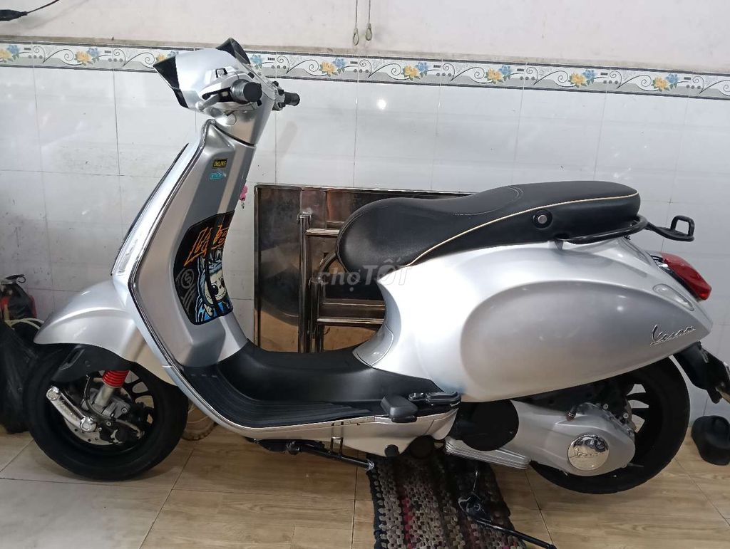 Vesp Sprint. Đèn vuông, bs65,xe zin đẹp lắm. Mua bán Xe máy tại Quận Ninh Kiều Cần Thơ được đăng bởi Ti hình 3
