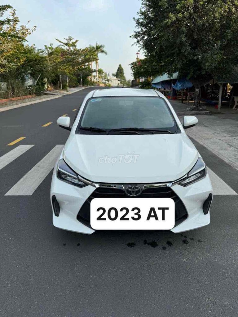 Toyota Wigo 2023 1.2G CVT - 12000 km