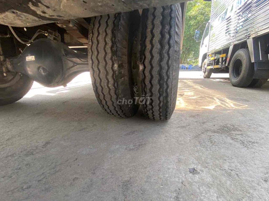 Isuzu FRR 2024 38000 km. Mua bán Xe tải, xe ben tại Quận Bình Thuỷ Cần Thơ được đăng bởi Phạm Nguyễn Băng Nhi hình 11