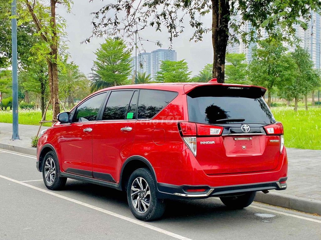 Toyota Innova 2021 Venturer - 60000 km. Mua bán Ô tô tại Quận Thanh Xuân Hà Nội được đăng bởi Cường trần hình 4