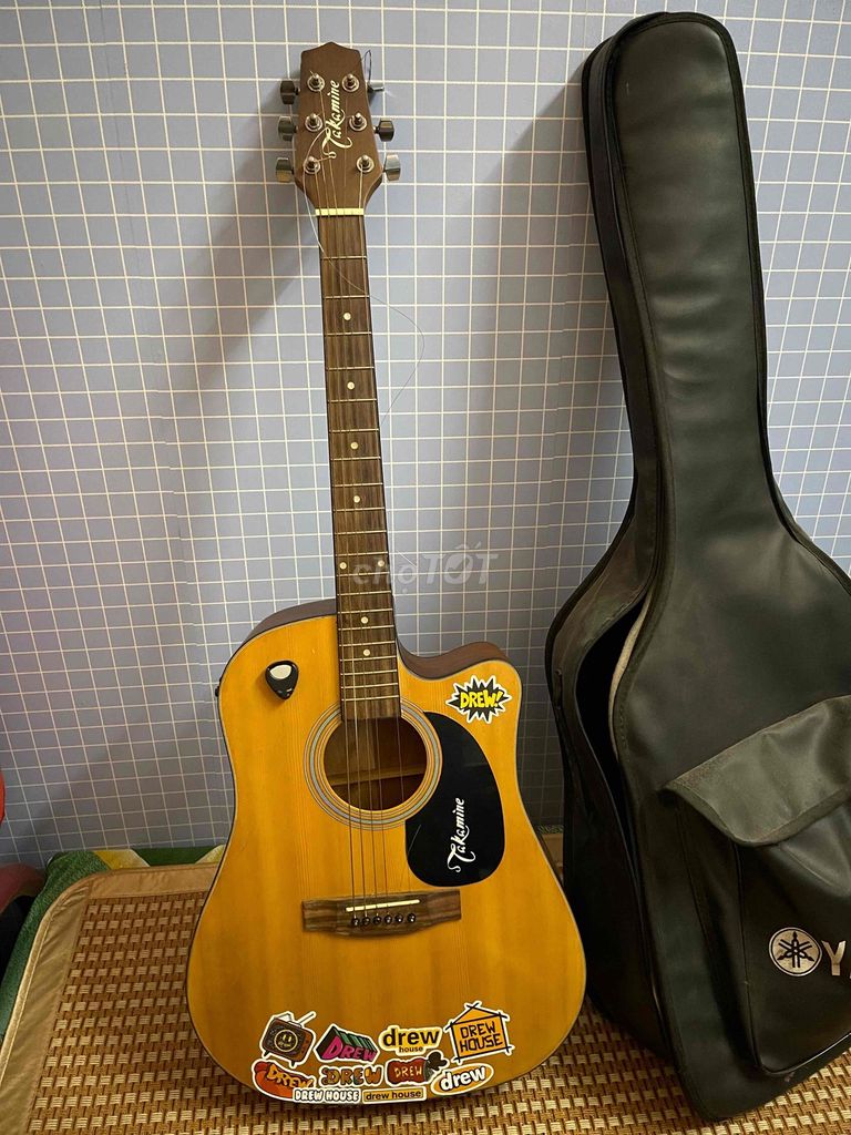 Đàn guitar Takamine Nâu EQ Cũ. Mua bán Nhạc cụ tại Quận Bình Tân Tp Hồ Chí Minh được đăng bởi Alex Duong hình 1