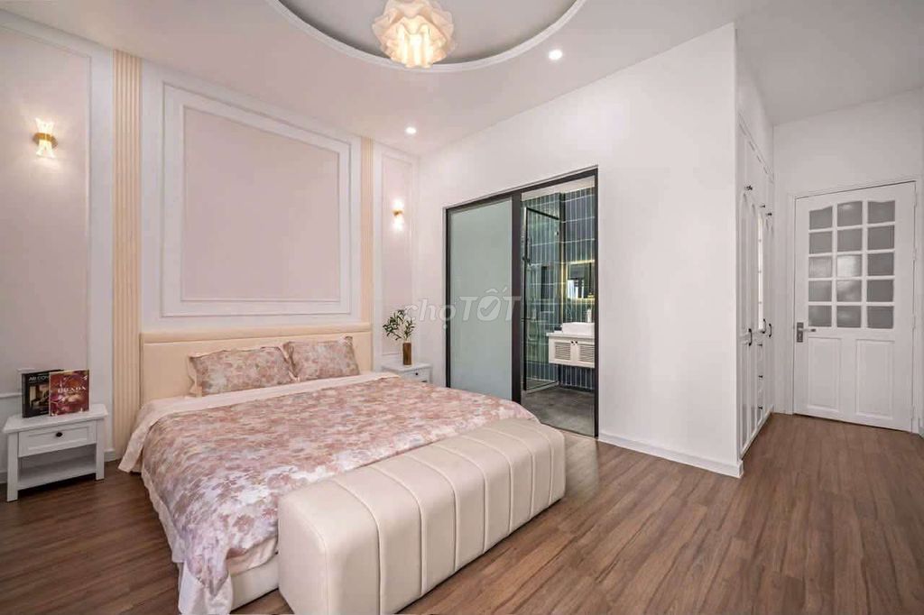 Furnished 3-bedroom house off Lý Tự Trọng in the city centre — photo 7
