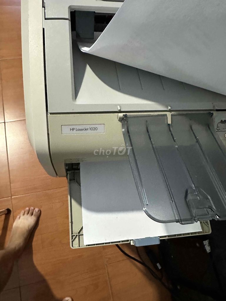 Máy in laser HP LaserJet 1020. Mua bán Đồ dùng văn phòng tại Quận Cẩm Lệ Đà Nẵng được đăng bởi K12 Trường Sơn hình 1