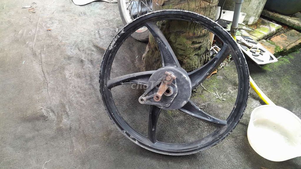 Bánh mâm sao gắn quay riêng còn sử dụng tốt  thẳng. Mua bán Phụ tùng xe tại Quận Bình Tân Tp Hồ Chí Minh được đăng bởi Bé Trúc  hình 5