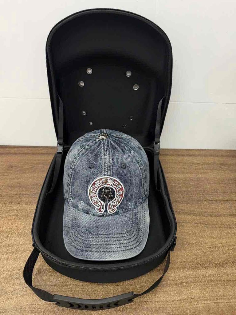 Nón lưỡi trai Chrome Hearts Jean Xám 54/58. Mua bán Phụ kiện thời trang khác tại Thành phố Rạch Giá Kiên Giang được đăng bởi nón đẹp 1999 hình 1