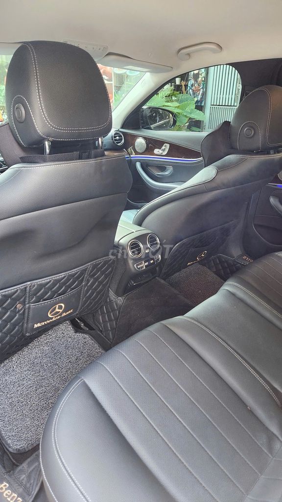E200 Exclusive Sx 2021 - 19000miles full ls hãng. Mua bán Ô tô tại Quận 7 Tp Hồ Chí Minh được đăng bởi tuấn anh hình 11