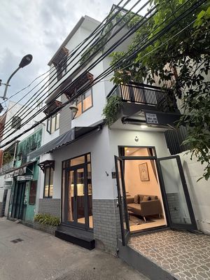Rent · 2 bd · 25 м² · Quận Hải Châu, ул. Đường Lê Đình Lý