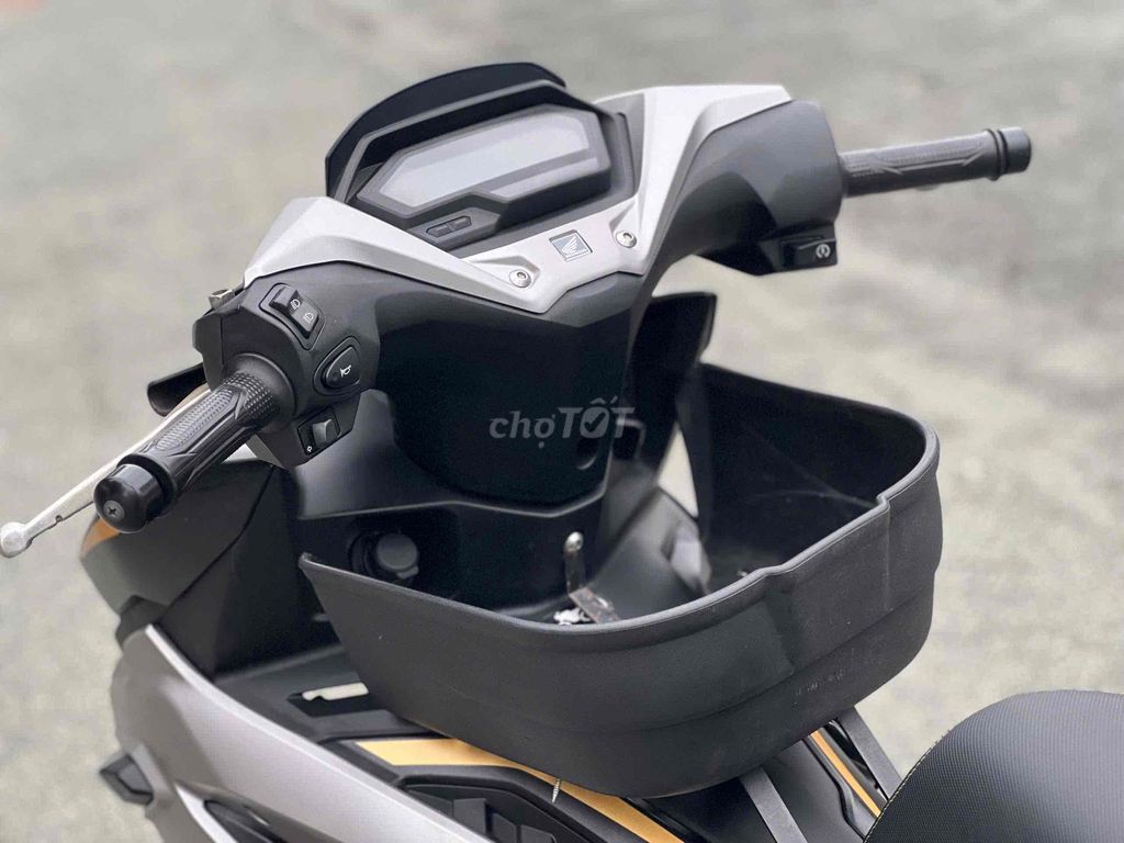 ❤️ WinnerX V4 150 Abs đời 2024 bstp chính chủ. Mua bán Xe máy tại Quận 11 Tp Hồ Chí Minh được đăng bởi Hưng Từ hình 8