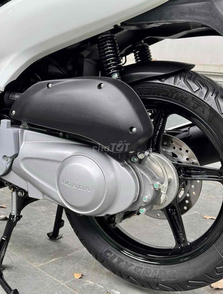 SH Siêu Phong Thuỷ (BSTP - 8686) Phát Lộc Phát Lộc. Mua bán Xe máy tại Quận Gò Vấp Tp Hồ Chí Minh được đăng bởi Phạm Đắc Tài hình 5