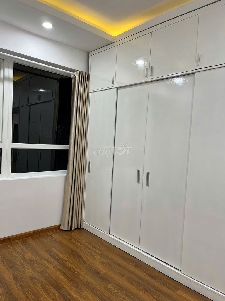 Chính chủ cần bán căn hộ S73m Full đồ tại Chung cư OCT5B Phạm Văn Đồng