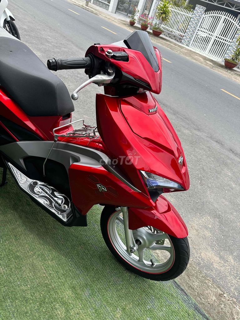 Honda Air Blade 125 ( góp cần cccd không nợ xấu ). Mua bán Xe máy tại Huyện Thới Lai Cần Thơ được đăng bởi Trường nguyễn hình 4