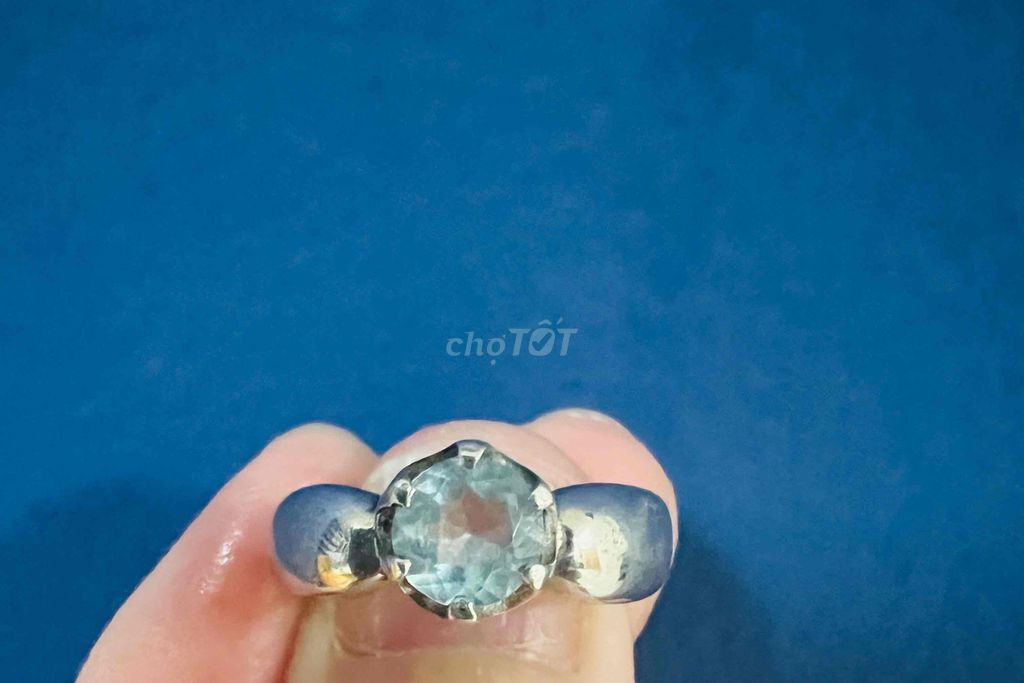 Nhẫn nữ bạc Topaz PNJ thanh lý rẻ còn nguyên hộp. Mua bán Phụ kiện thời trang khác tại Quận 1 Tp Hồ Chí Minh được đăng bởi Le hình 1
