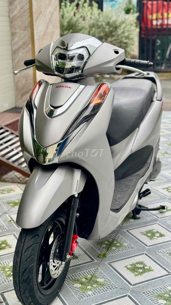 Honda Lead 125 2019 Áo 4vall 2023 ( Xe zin 1chủ )