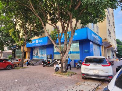 Cho thuê mặt bằng kinh doanh, siêu thị, văn phòng vị trí đắc địa. Cho thuê văn phòng, mặt bằng kinh doanh tại Thành phố Vinh Nghệ An được đăng bởi Bùi Chí Đức