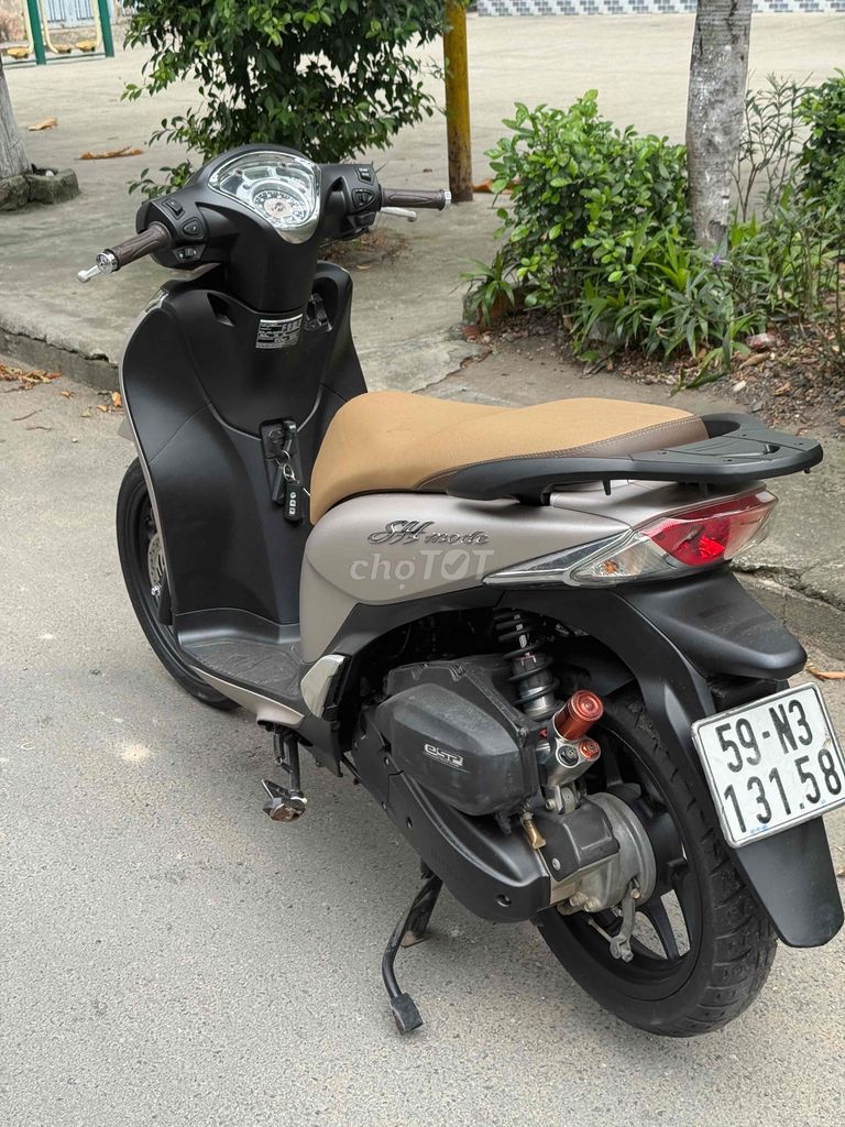 Honda SH Mode Đen đỏ. Mua bán Xe máy tại Quận Gò Vấp Tp Hồ Chí Minh được đăng bởi Waann em xe máyy hình 5