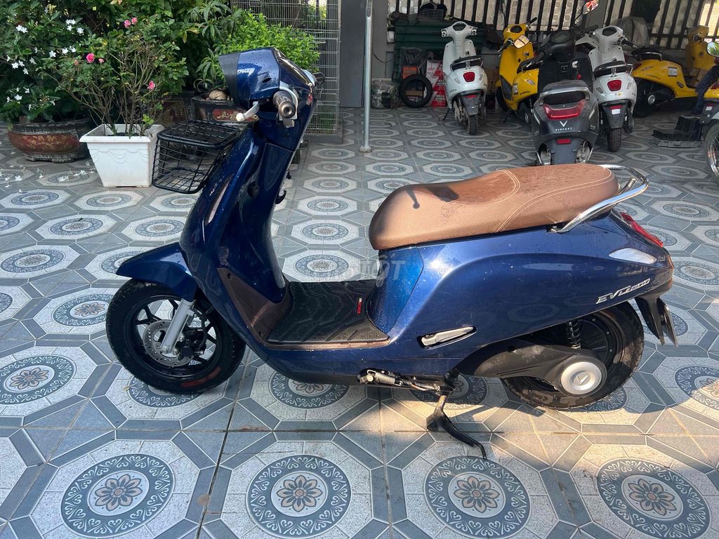 Электроскутер VinFast Evo200 Синий 13тыс.км