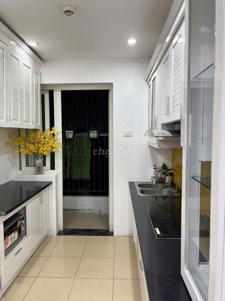 Chính chủ cần bán căn hộ S73m Full đồ tại Chung cư OCT5B Phạm Văn Đồng