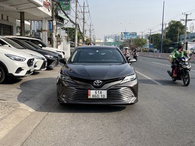 Toyota Camry 2.0G sx 2020 - Đi Chuẩn 23.000 Km