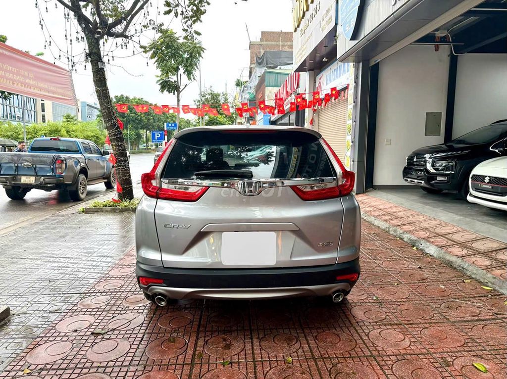 Honda CRV G 2019 nhập Thái,odo 8,7 vạn km, giá tốt. Mua bán Ô tô tại Quận Long Biên Hà Nội được đăng bởi Long Biên Cars hình 5