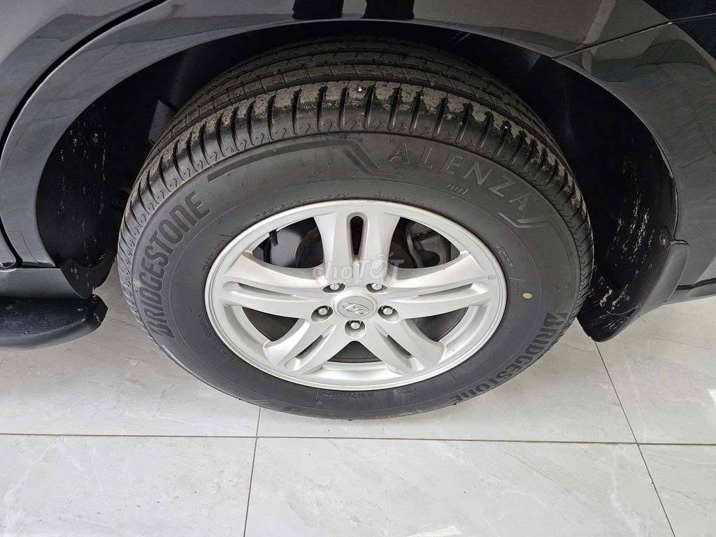 Hyundai Santafe 2.2L 4WD 2011 Full Dầu. Máy NGUYÊN. Mua bán Ô tô tại Huyện Sóc Sơn Hà Nội được đăng bởi Salon Auto Đào Hằng hình 12