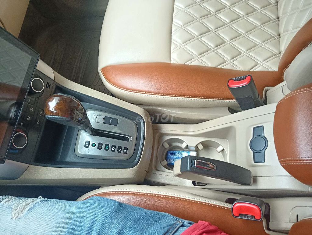 Chevrolet Captiva Vàng cát 7 chỗ. Mua bán Ô tô tại Thành phố Dĩ An Bình Dương được đăng bởi Trieu Nguyen hình 17