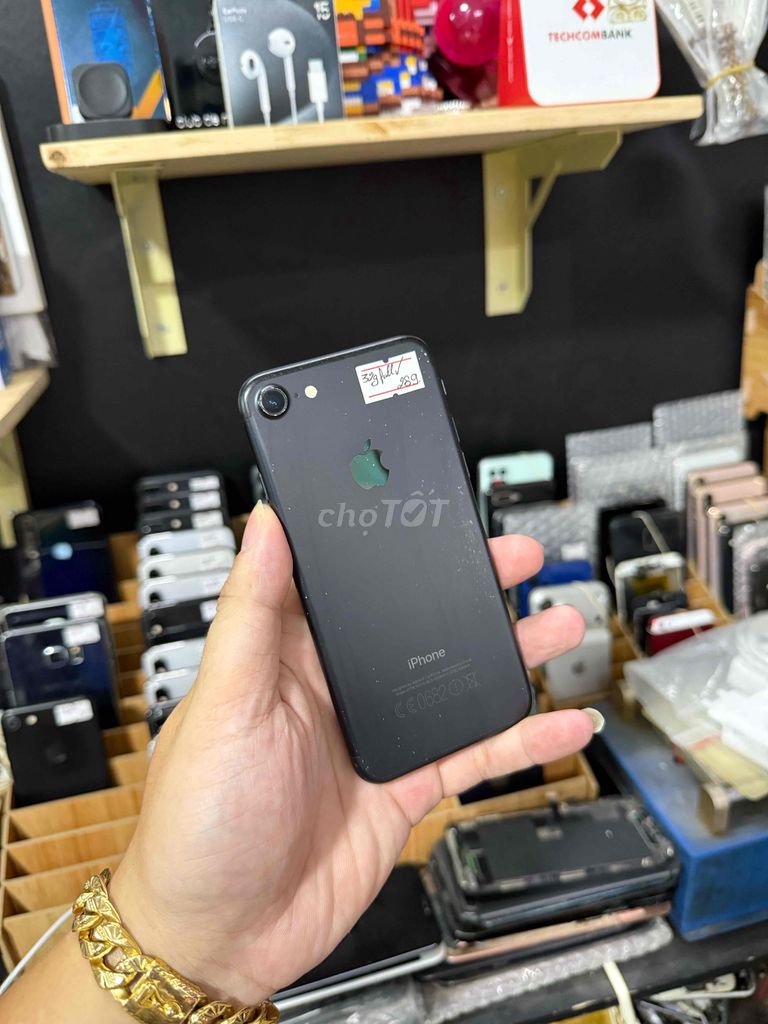 iPhone 7G 32GB Đen Đã qua sử dụng. Mua bán Điện thoại tại Quận Bình Thạnh Tp Hồ Chí Minh được đăng bởi SyTuan hình 1