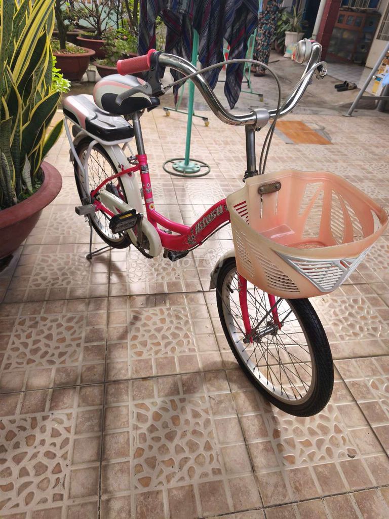 Bán xe đạp trẻ em( bé 6-9 tuổi). Mua bán Xe đạp tại Thành phố Biên Hòa Đồng Nai được đăng bởi An hình 4