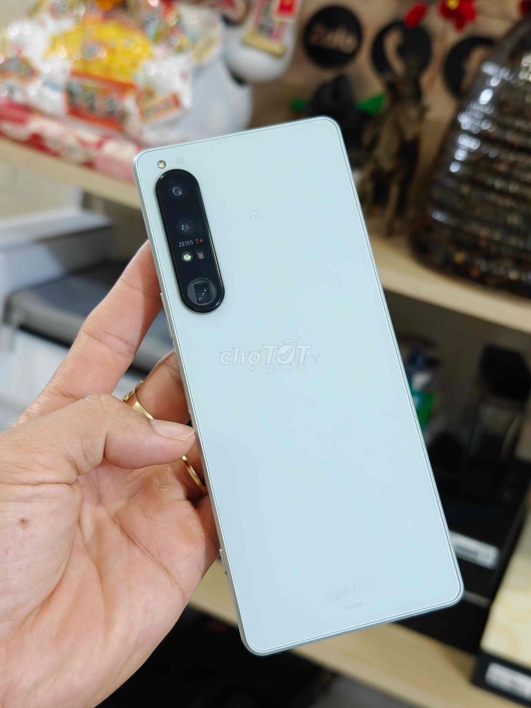 Sony Xperia 1 Mark 4 12/256GB gọn đẹp chất. Mua bán Điện thoại tại Quận Bình Tân Tp Hồ Chí Minh được đăng bởi Triệu Phúc hình 1