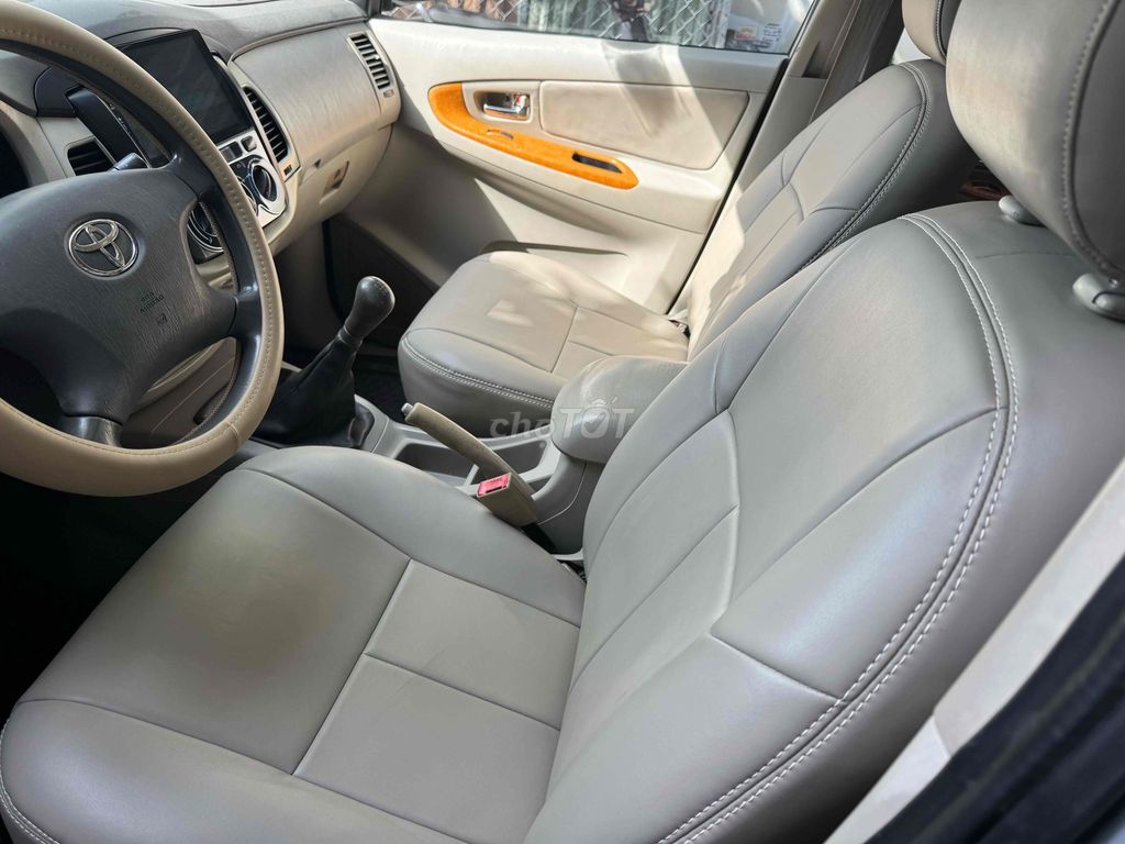 Toyota Innova 2011 G - 105 km. Mua bán Ô tô tại Quận 12 Tp Hồ Chí Minh được đăng bởi Giang Venus hình 10