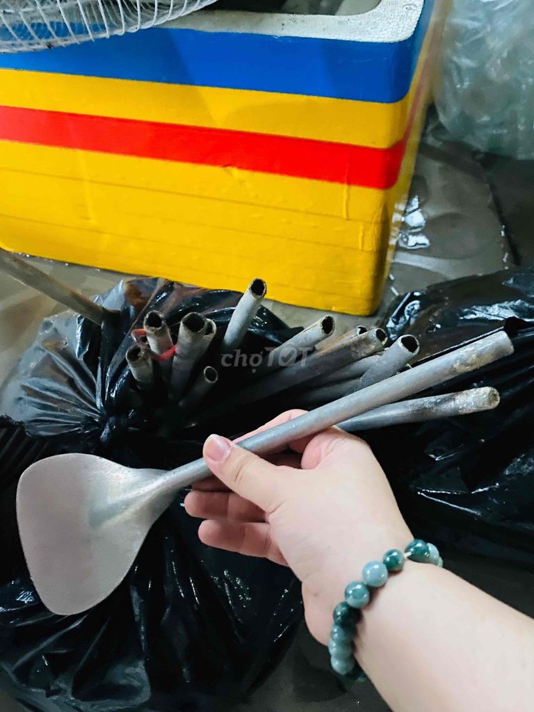 Sạn nhôm Nhôm Đã qua sử dụng. Mua bán Dụng cụ nhà bếp tại Huyện Củ Chi Tp Hồ Chí Minh được đăng bởi Võ Thuý hình 1