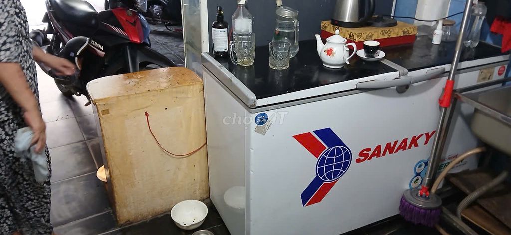 DO DƯ DÙNG CẦN BÁN TỦ ĐÔNG