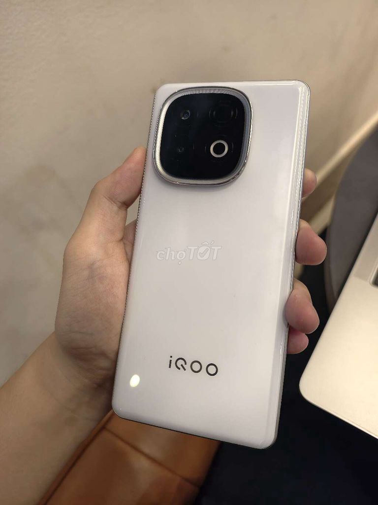 iQOO Z10 Turbo 256GB Trắng 99%. Mua bán Điện thoại tại Thành phố Bắc Ninh Bắc Ninh được đăng bởi Nsr hình 1