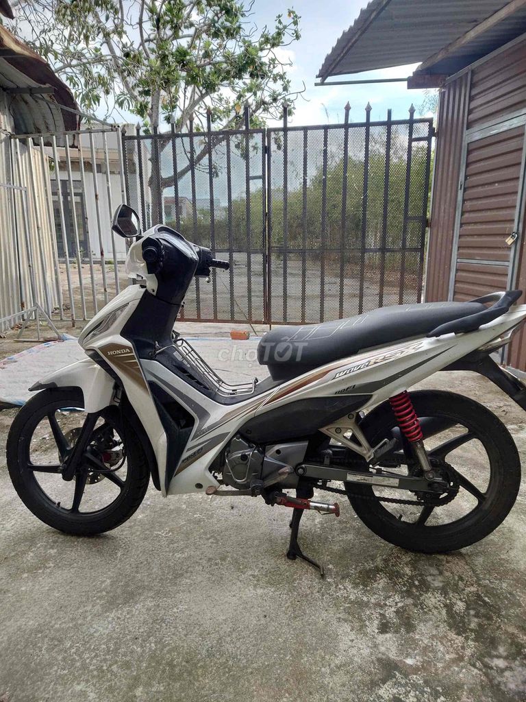Honda Wave RSX 2014 Fi BS 95D1. Mua bán Xe máy tại Quận Ninh Kiều Cần Thơ được đăng bởi Cầm Đồ Anh Quý hình 3