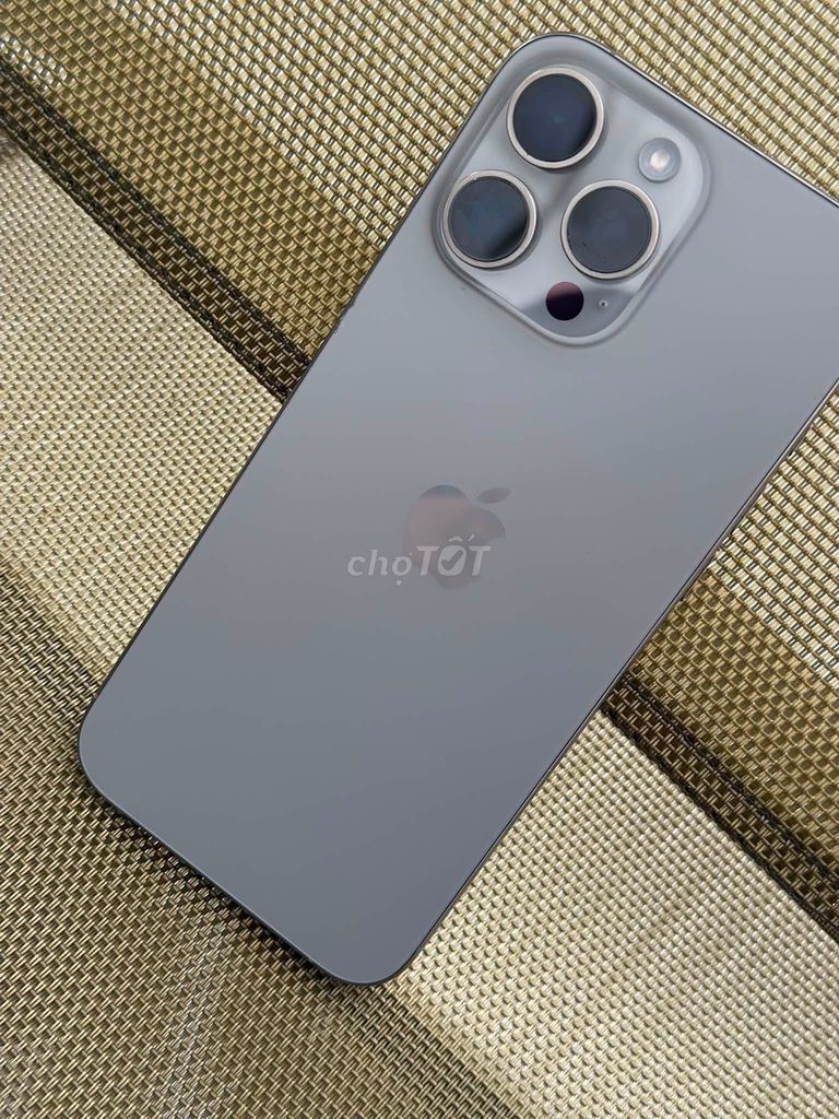 Apple iPhone 16 Pro Max 256GB Titan Mỹ 99%. Mua bán Điện thoại tại Thành phố Biên Hòa Đồng Nai được đăng bởi Hội Đồ Điện Tử hình 1