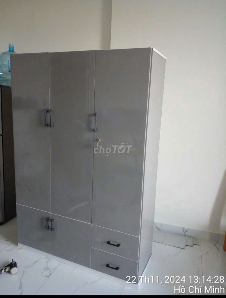 TỦ NHỰA ĐÀI LOAN 3 CÁNH MÀU XÁM . Mua bán Tủ, kệ gia đình tại Quận 12 Tp Hồ Chí Minh được đăng bởi Tủ nhựa đài loan hoàng quân hình 1