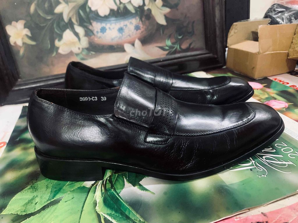 Giày tây Valor Wolf Nam Đen size 39. Mua bán Giày dép tại Quận Ba Đình Hà Nội được đăng bởi Phạm Minh hình 1