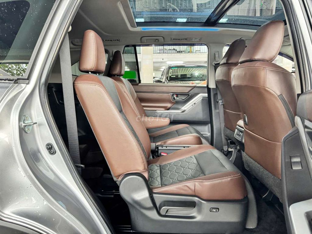 TOYOTA INNOVA CROSS HYBRID. Mua bán Ô tô tại Thành phố Thủ Đức Tp Hồ Chí Minh được đăng bởi Ms Hiệp  hình 15