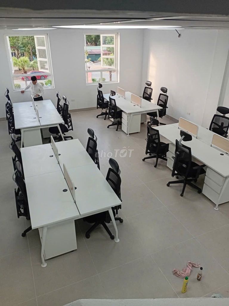 Bàn văn phòng FPT cực đẹp. Mua bán Đồ dùng văn phòng tại Huyện Thanh Trì Hà Nội được đăng bởi manhhoa1988 hình 1