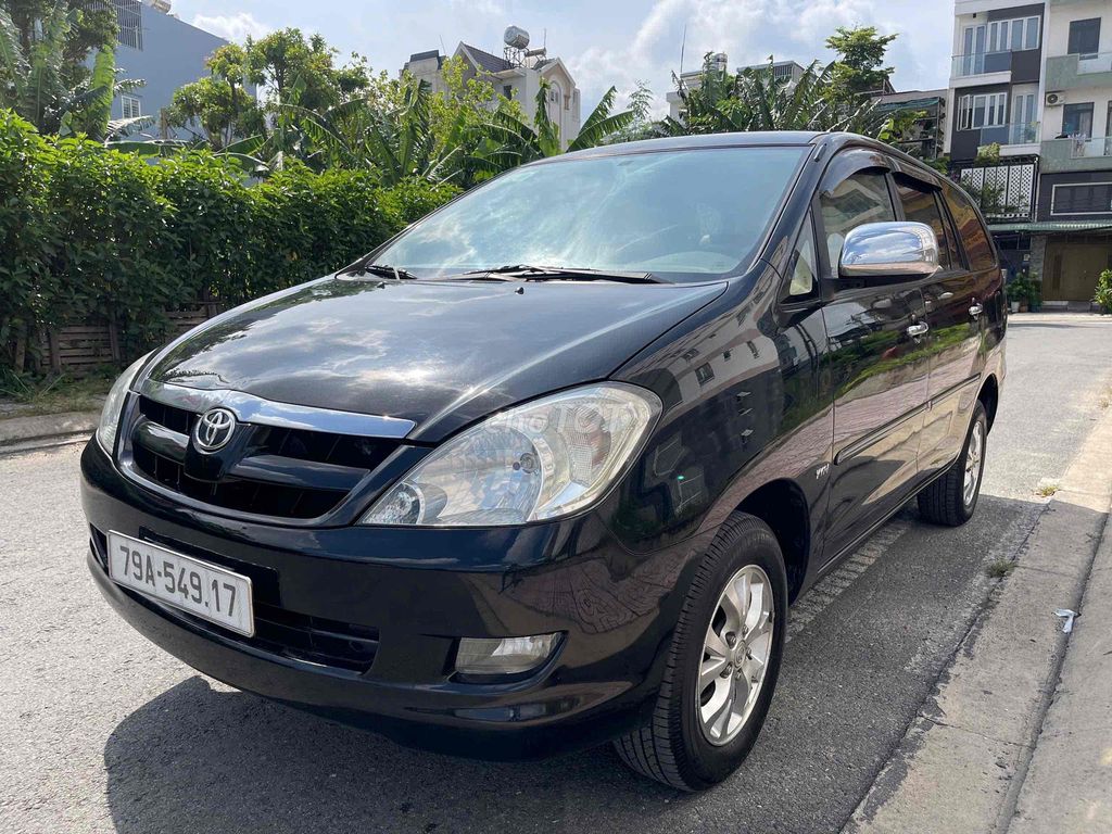 Toyota Innova G 2007 số sàn còn quá mới