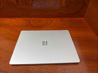 surface go i5-1035g1-8-256-12.4in touch máy đẹp. Mua bán Laptop tại Quận 12 Tp Hồ Chí Minh được đăng bởi anh khoa
